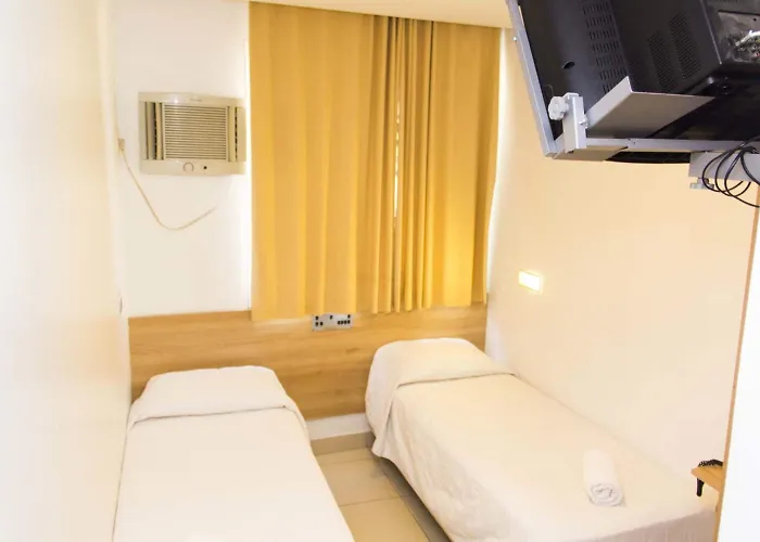 Hotel Minuano Próximo Ao Aeroporto 3*